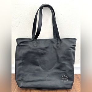 Fawn Design “The Tote” bag.